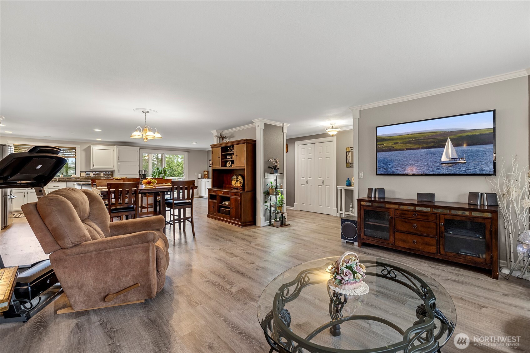 901 SW Barrington Drive
