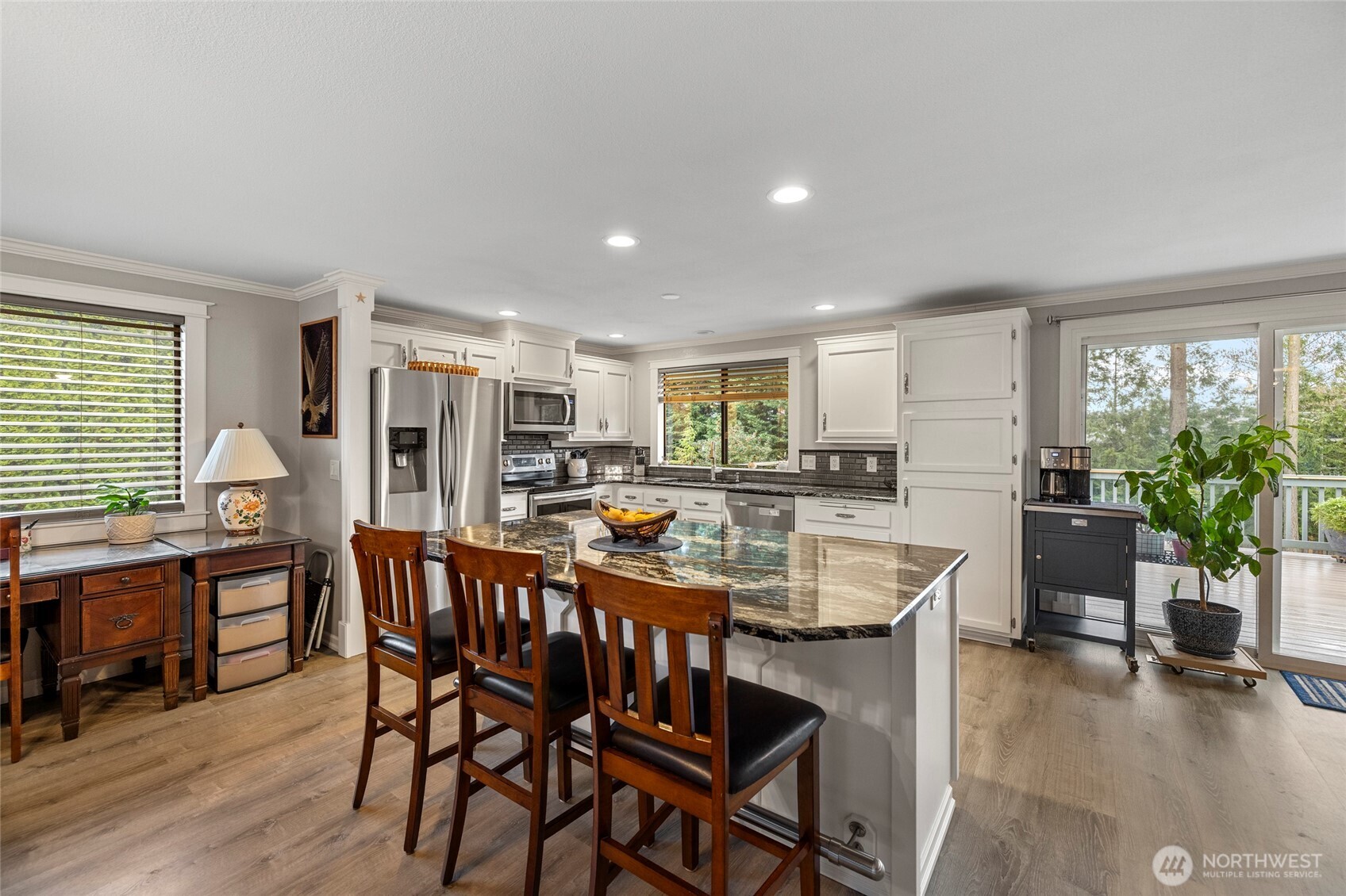 901 SW Barrington Drive