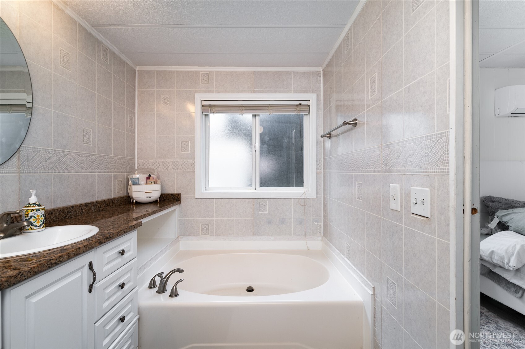 4540 Monkey Hill Road