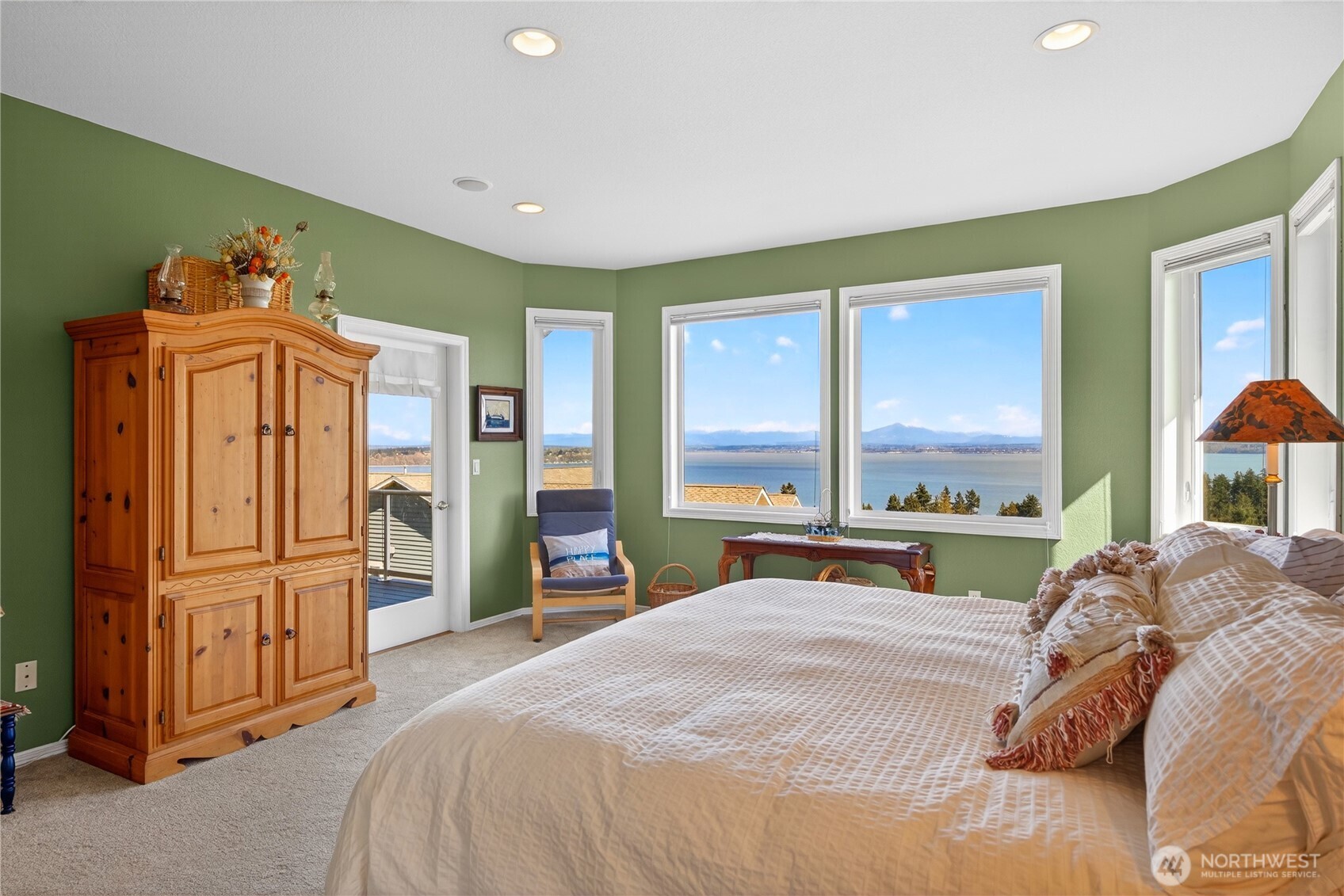 4621 Tanner View Drive