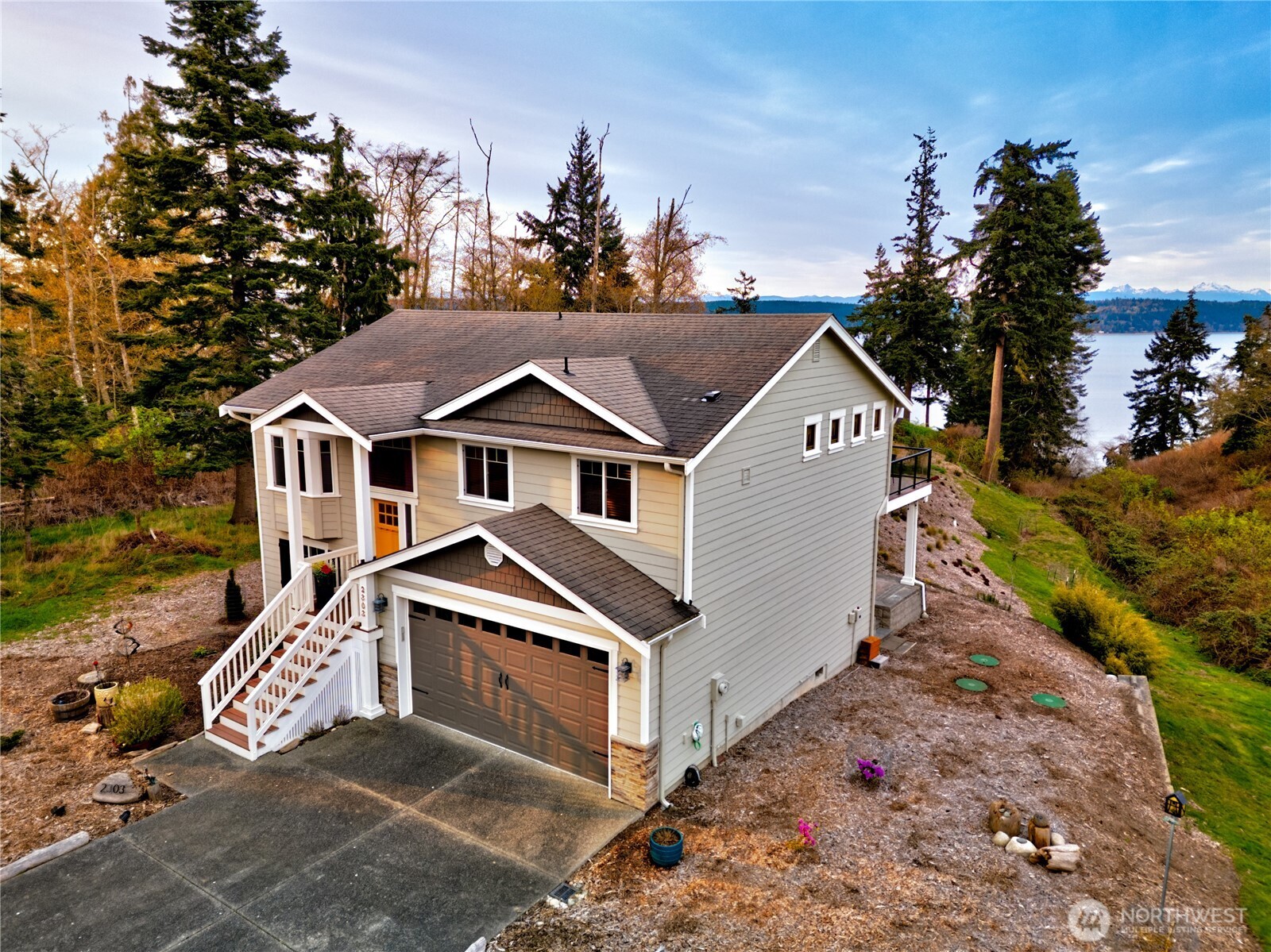 2303 North Bluff Road