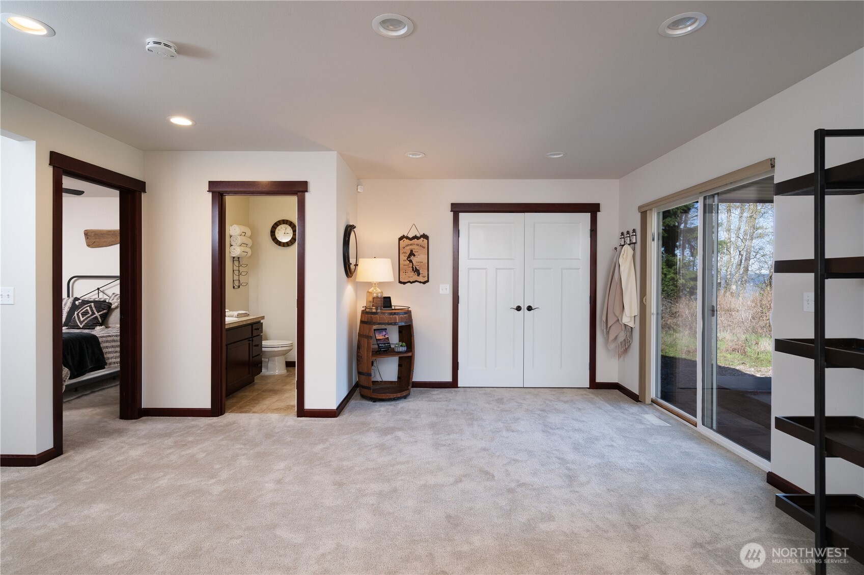 2303 North Bluff Road