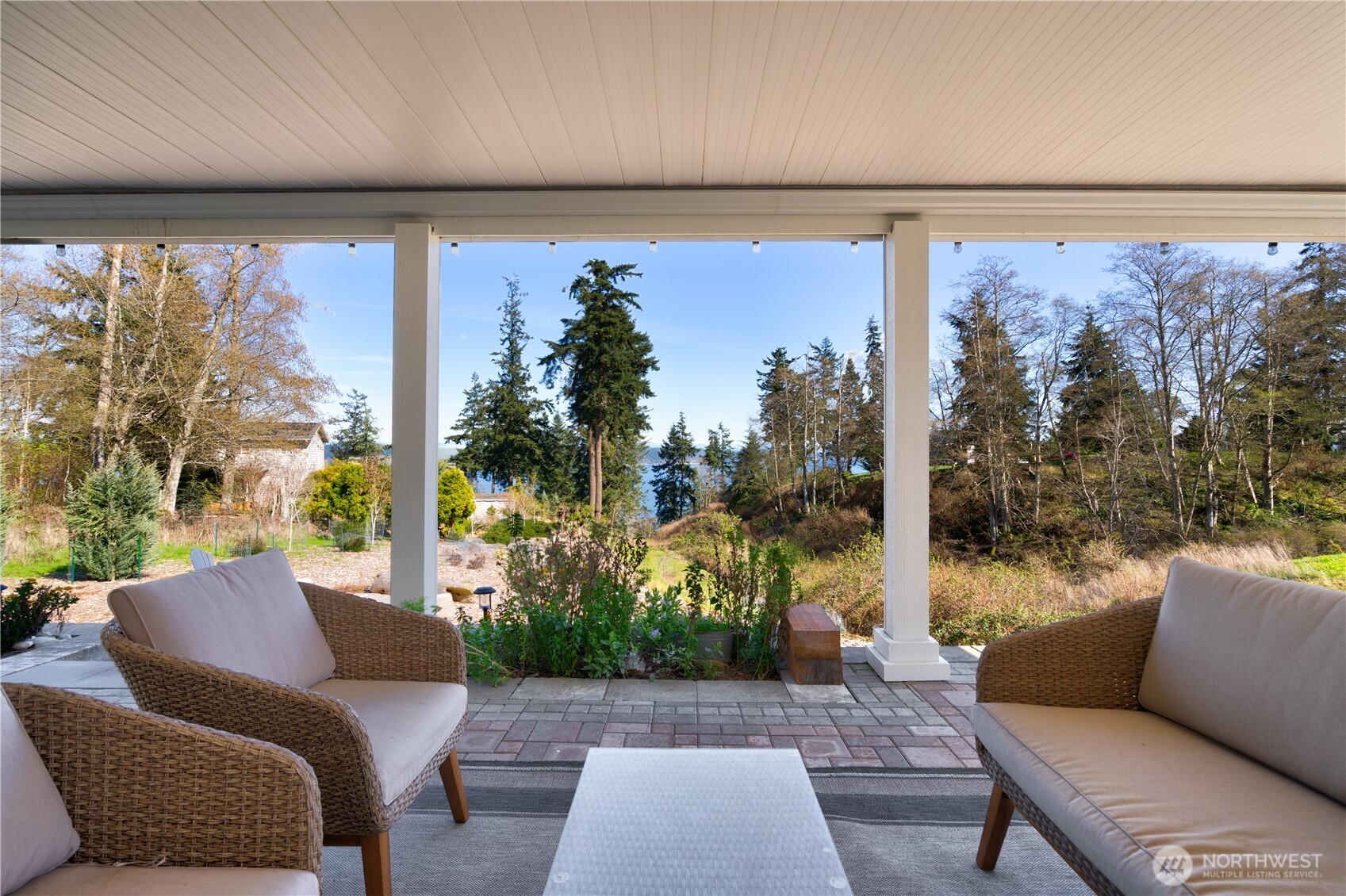 2303 North Bluff Road