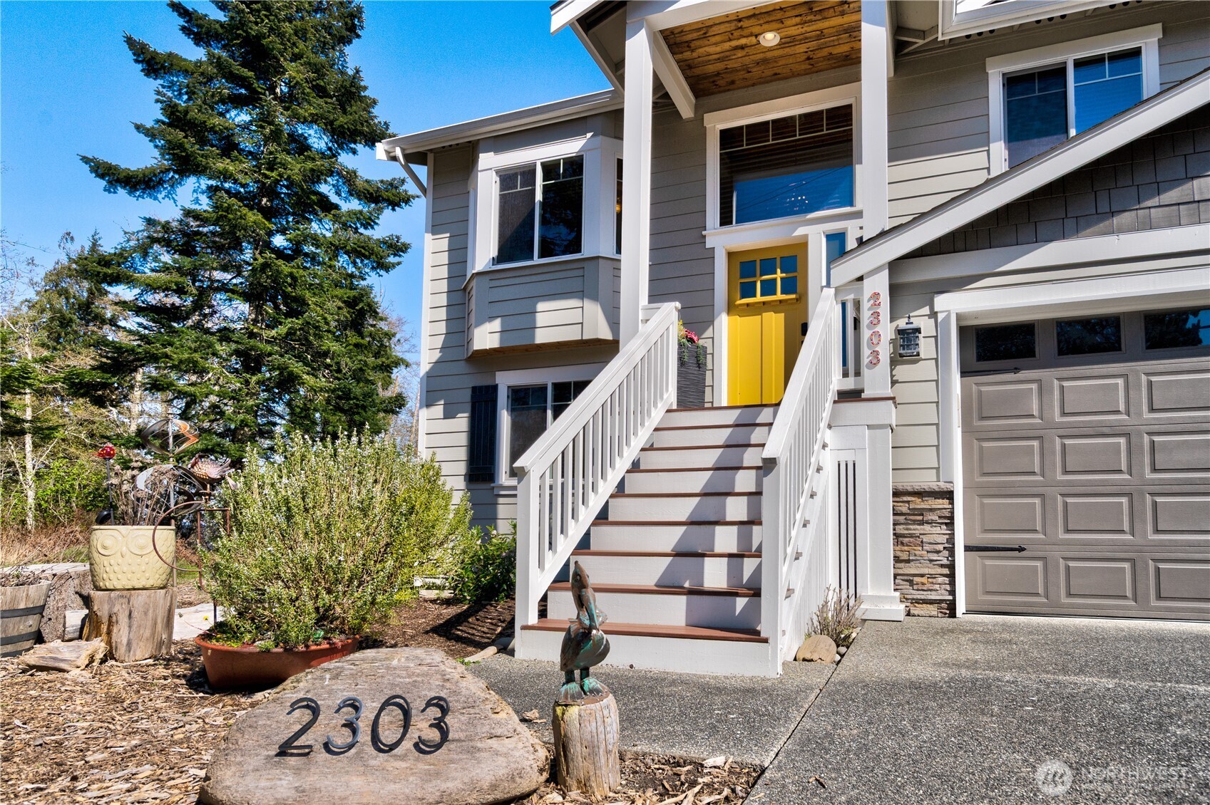 2303 North Bluff Road