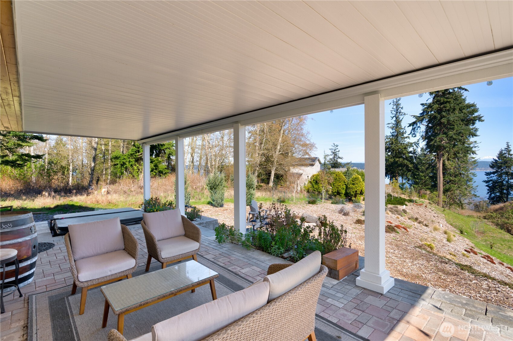2303 North Bluff Road