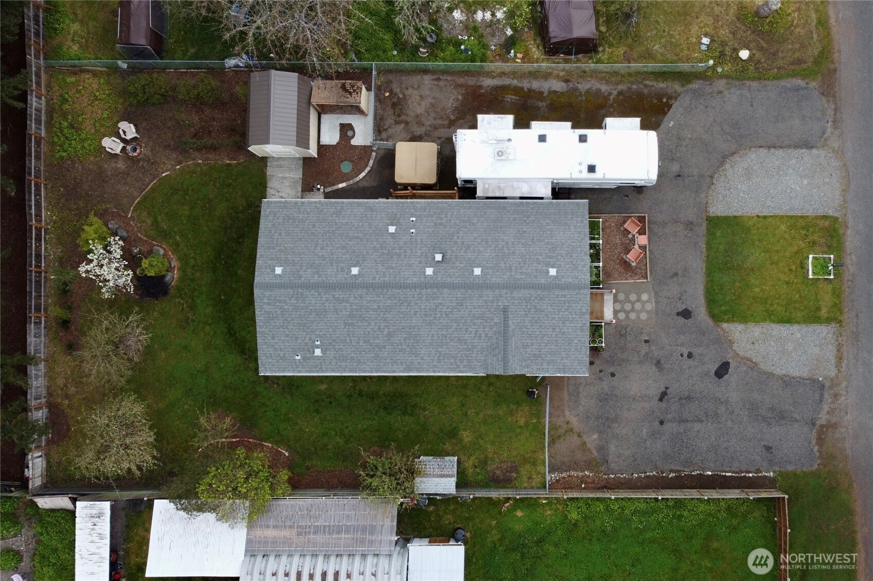 121 Cottonwood Lane