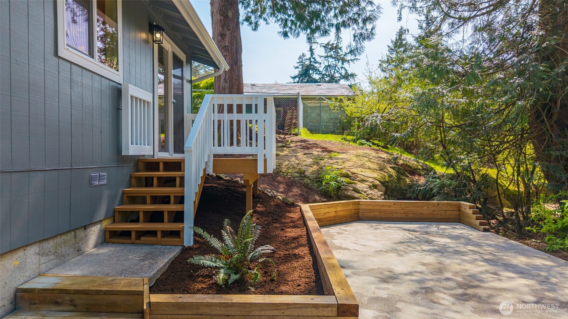 13294 Thompson Road
