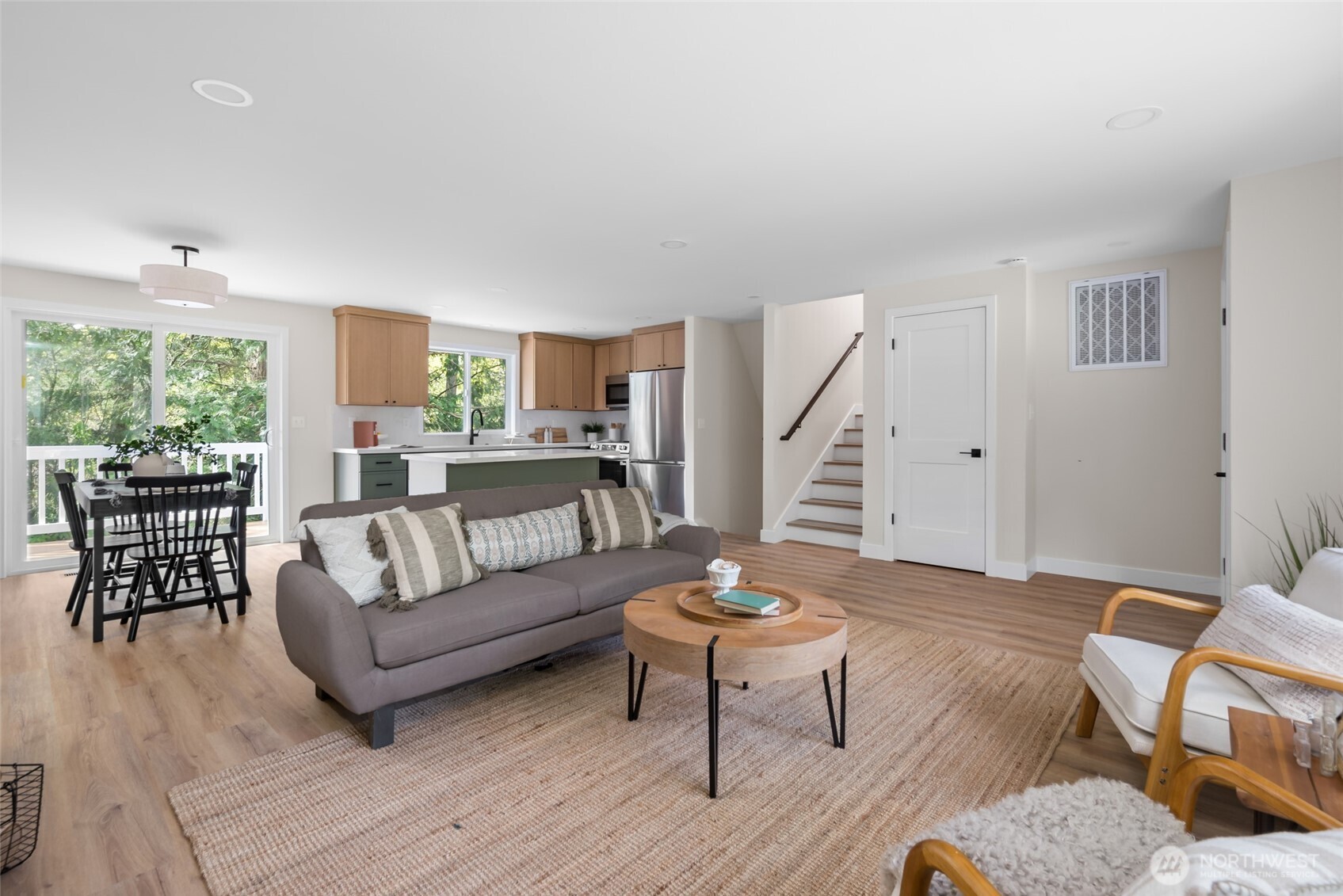 13294 Thompson Road