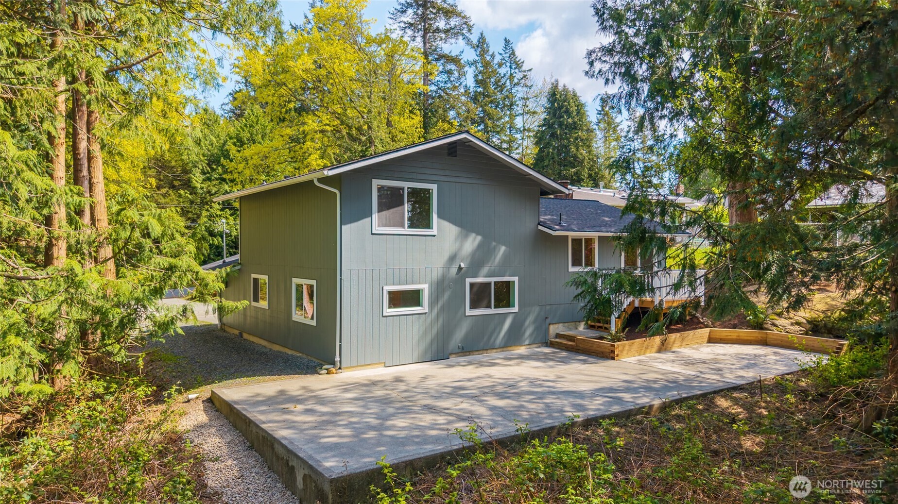 13294 Thompson Road