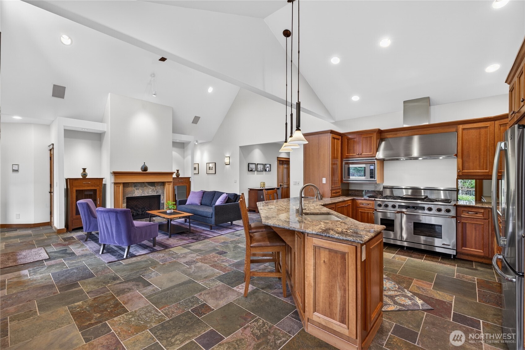 3589 Davie Lane