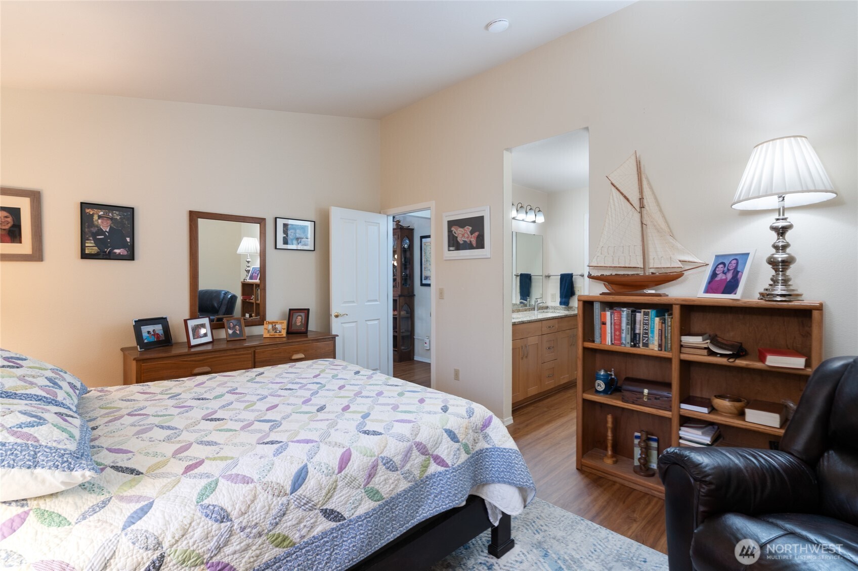 2108 Creekside Circle