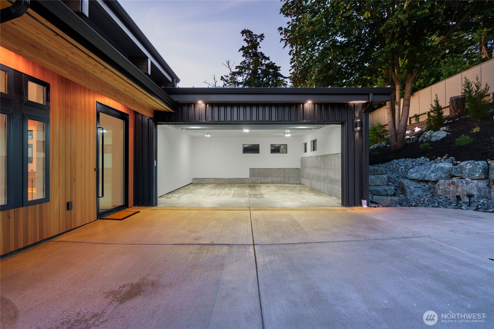 4209 Navigator Lane