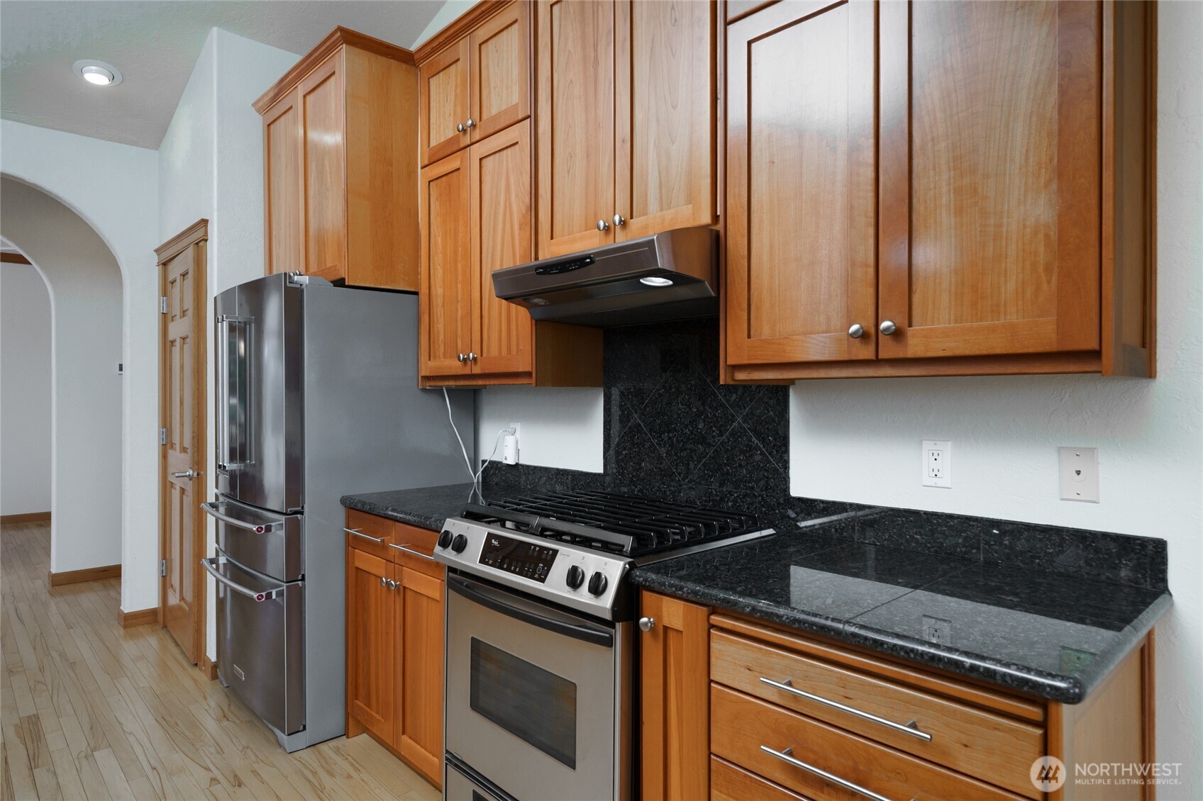 1810 Island View Place