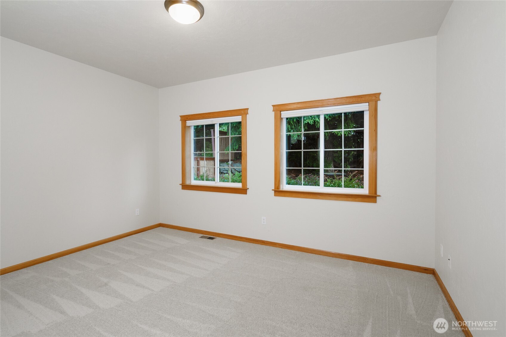 1810 Island View Place