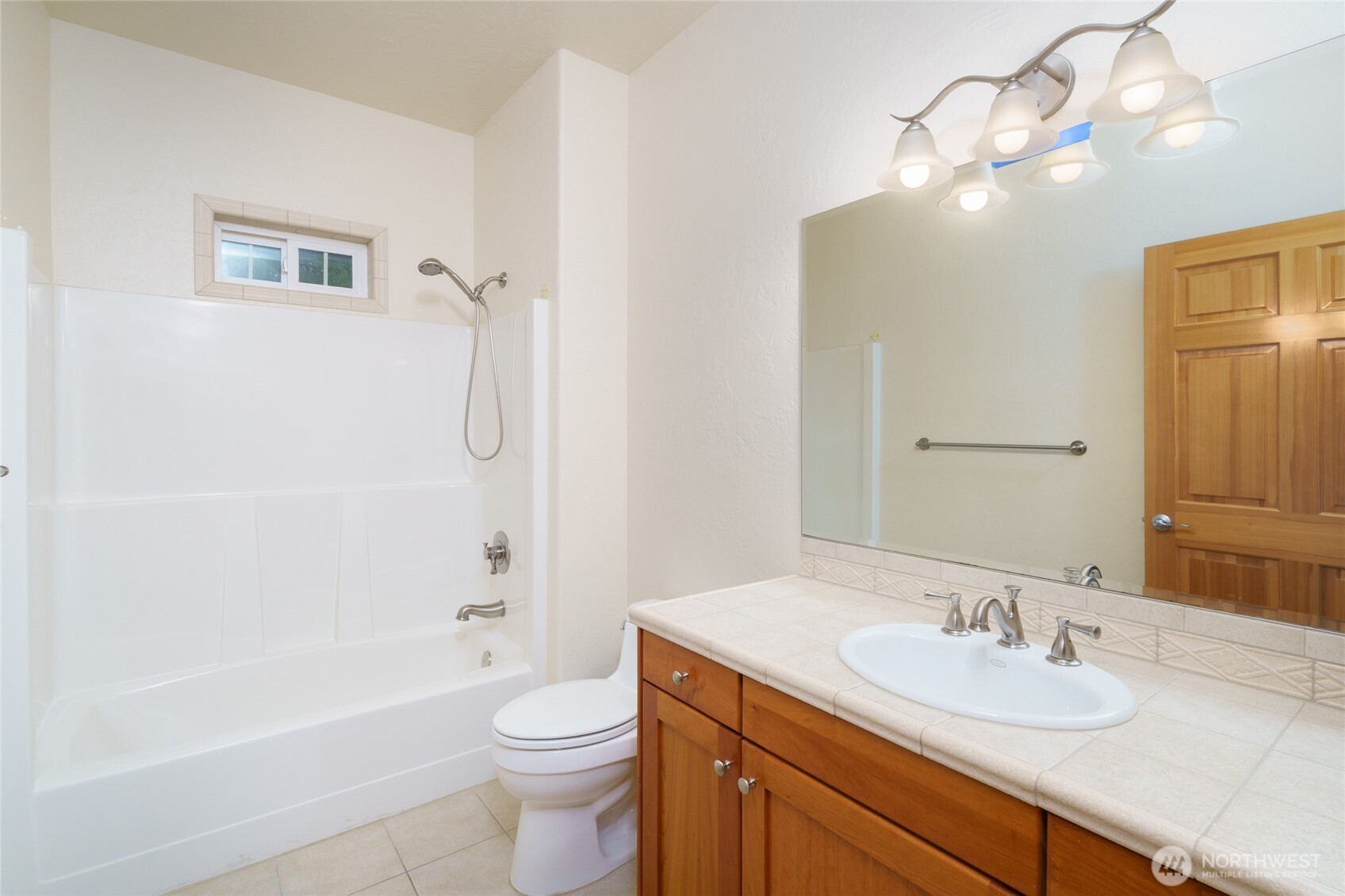 1810 Island View Place