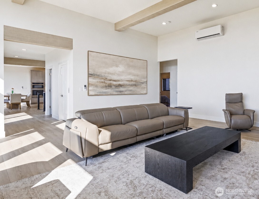 3923 RockRidge Parkway