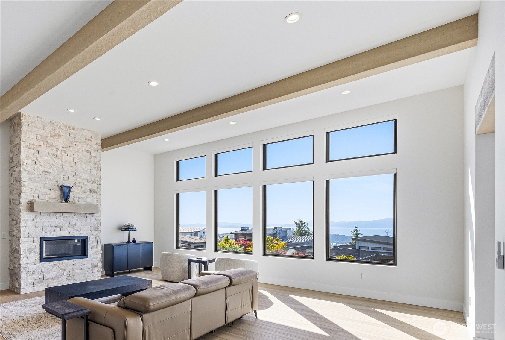 3923 RockRidge Parkway