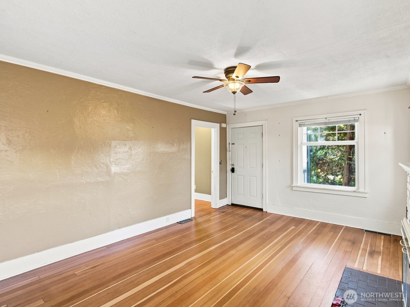 803 S 10th Street