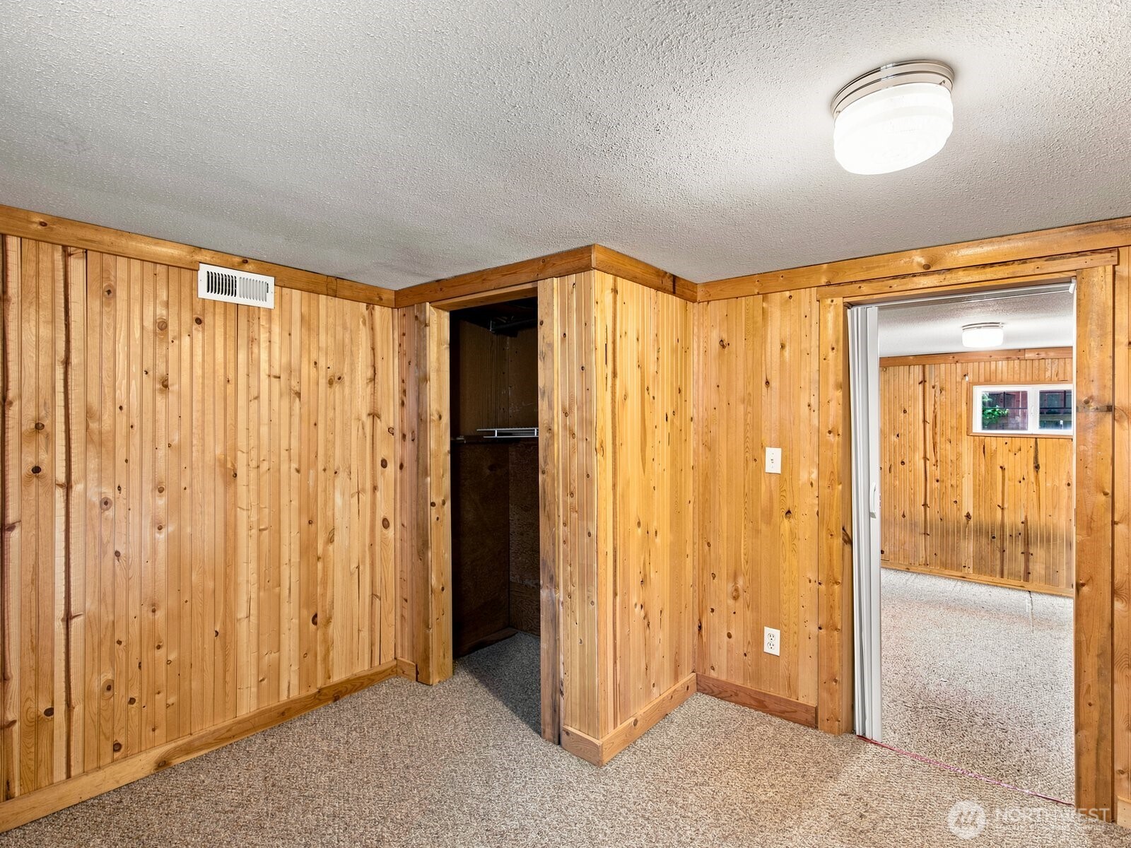 803 S 10th Street