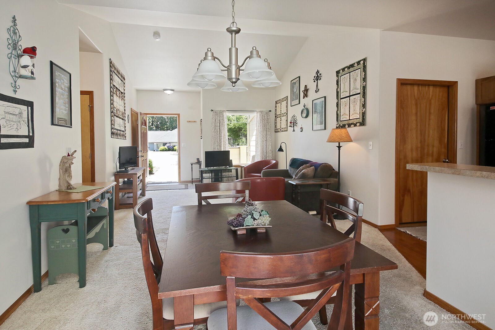 1757 Compass Boulevard Unit: 7