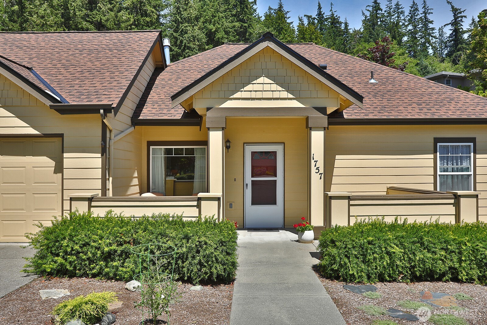 1757 Compass Boulevard Unit: 7