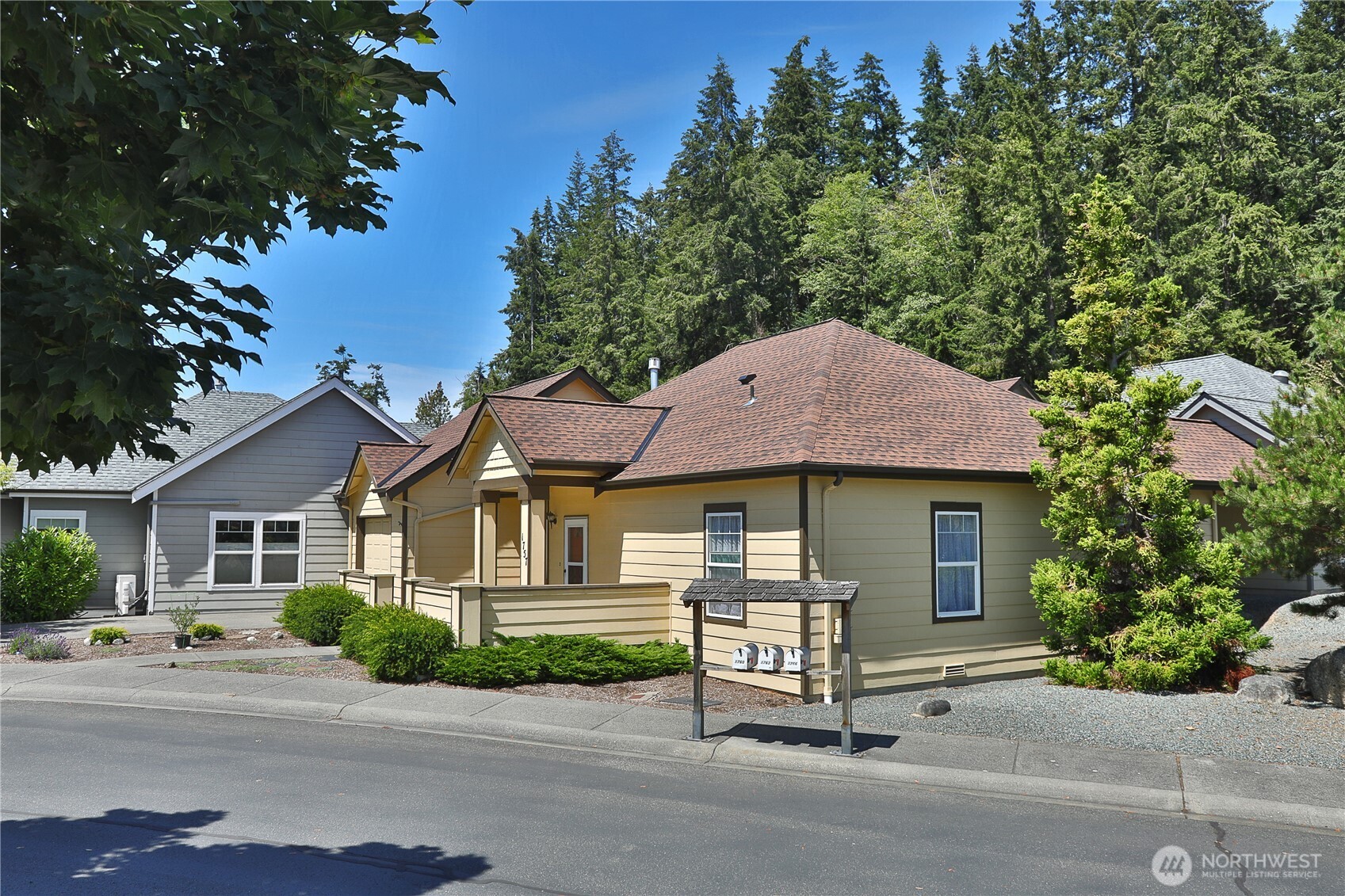 1757 Compass Boulevard Unit: 7