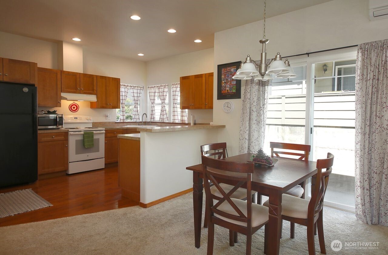 1757 Compass Boulevard Unit: 7