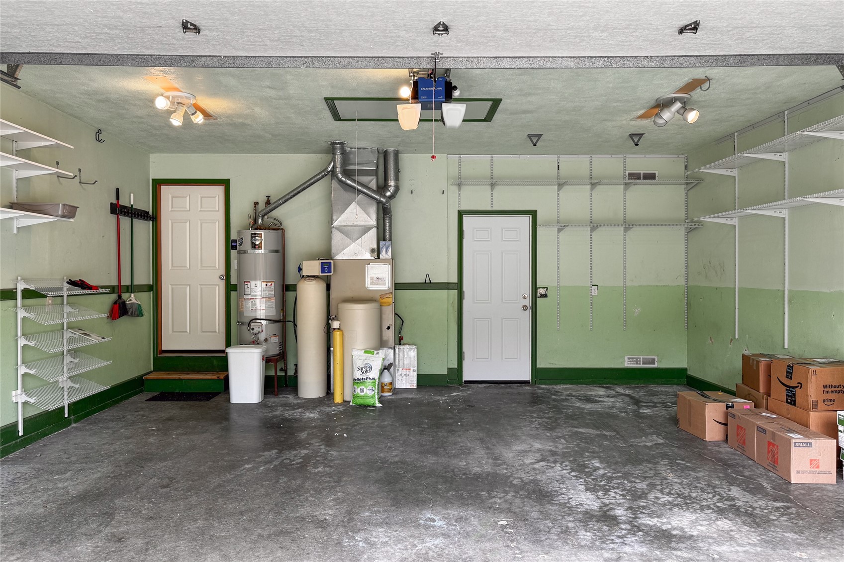 2033 Navy Lane