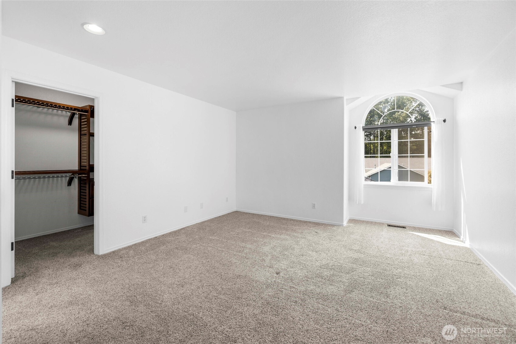 1811 Copper Pond Place
