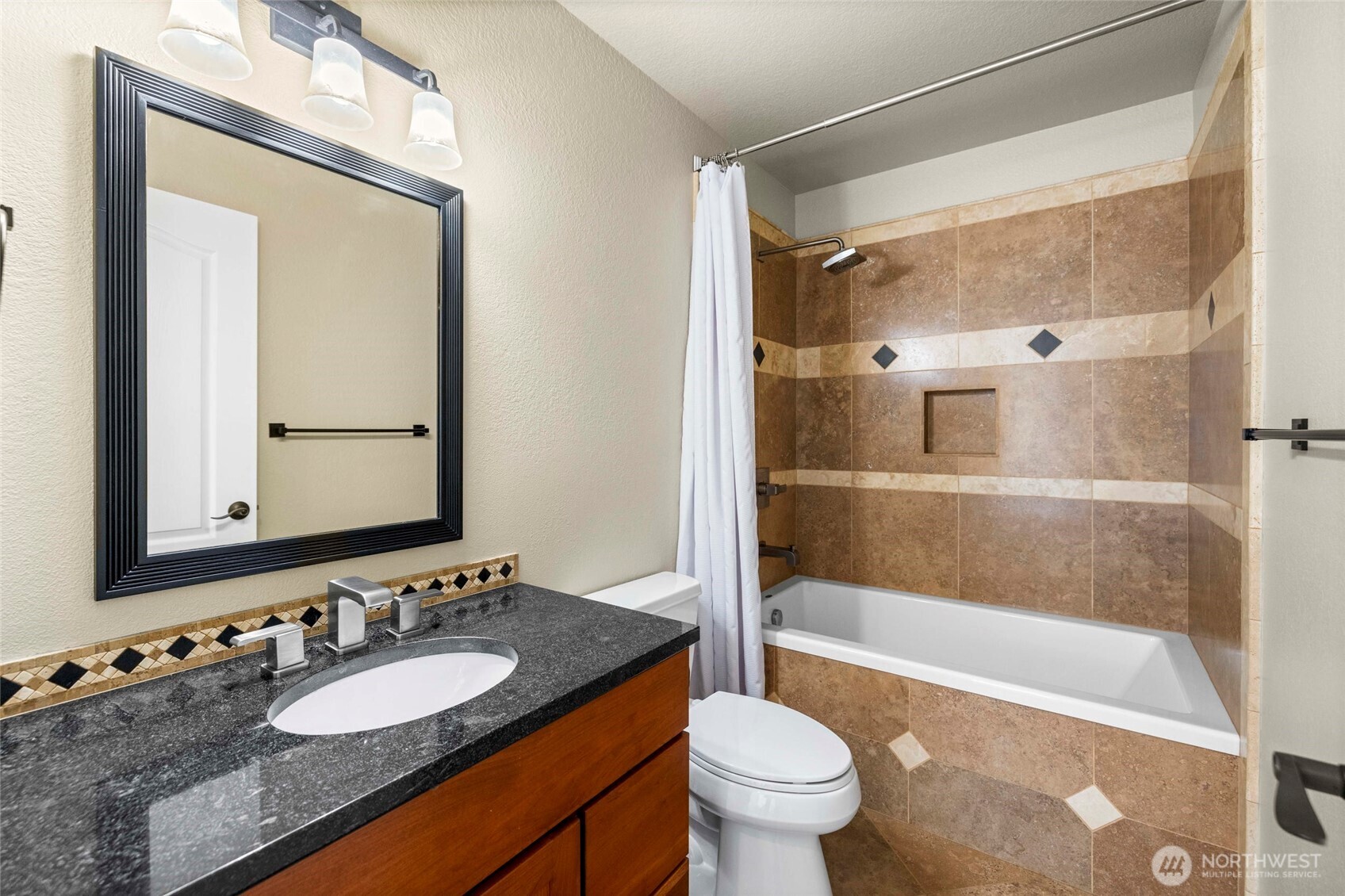1811 Copper Pond Place