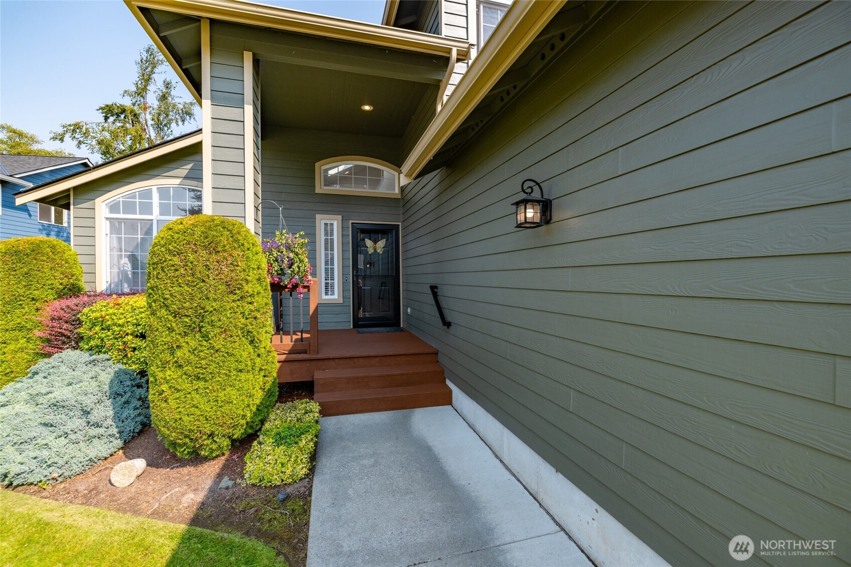 1811 Copper Pond Place