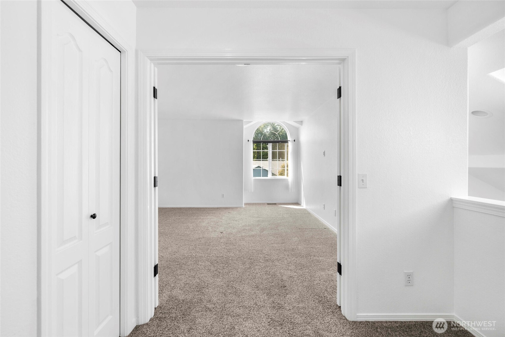 1811 Copper Pond Place