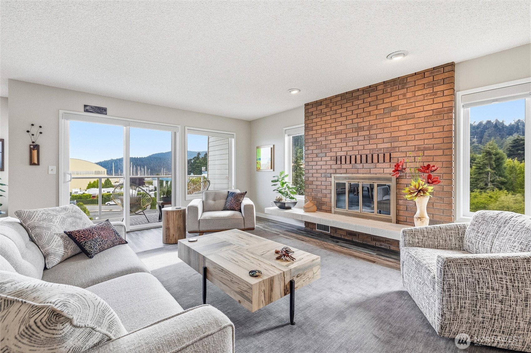 1800 Skyline Way Unit: 306