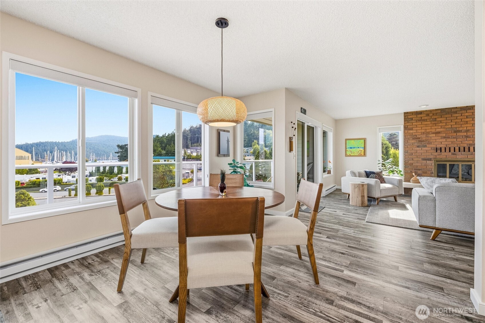 1800 Skyline Way Unit: 306