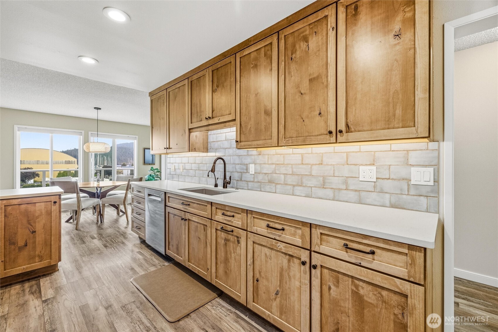 1800 Skyline Way Unit: 306