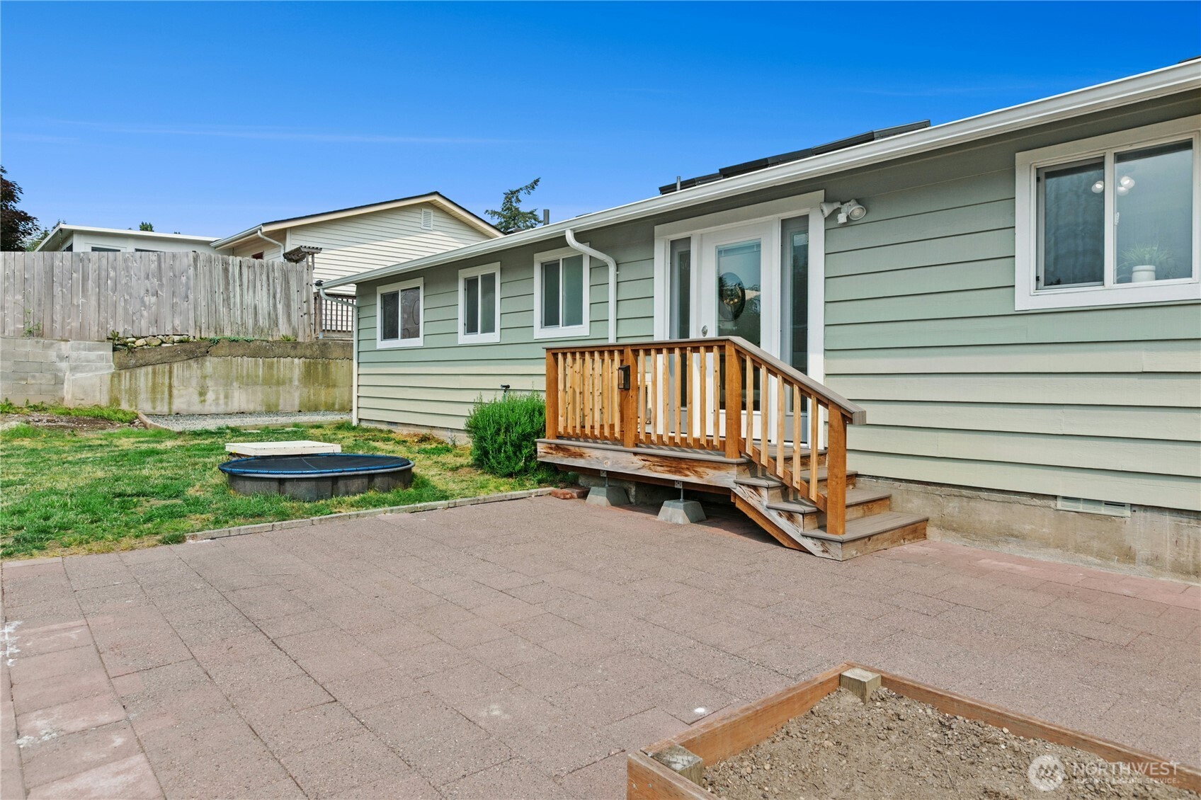 131 NW Clipper Drive