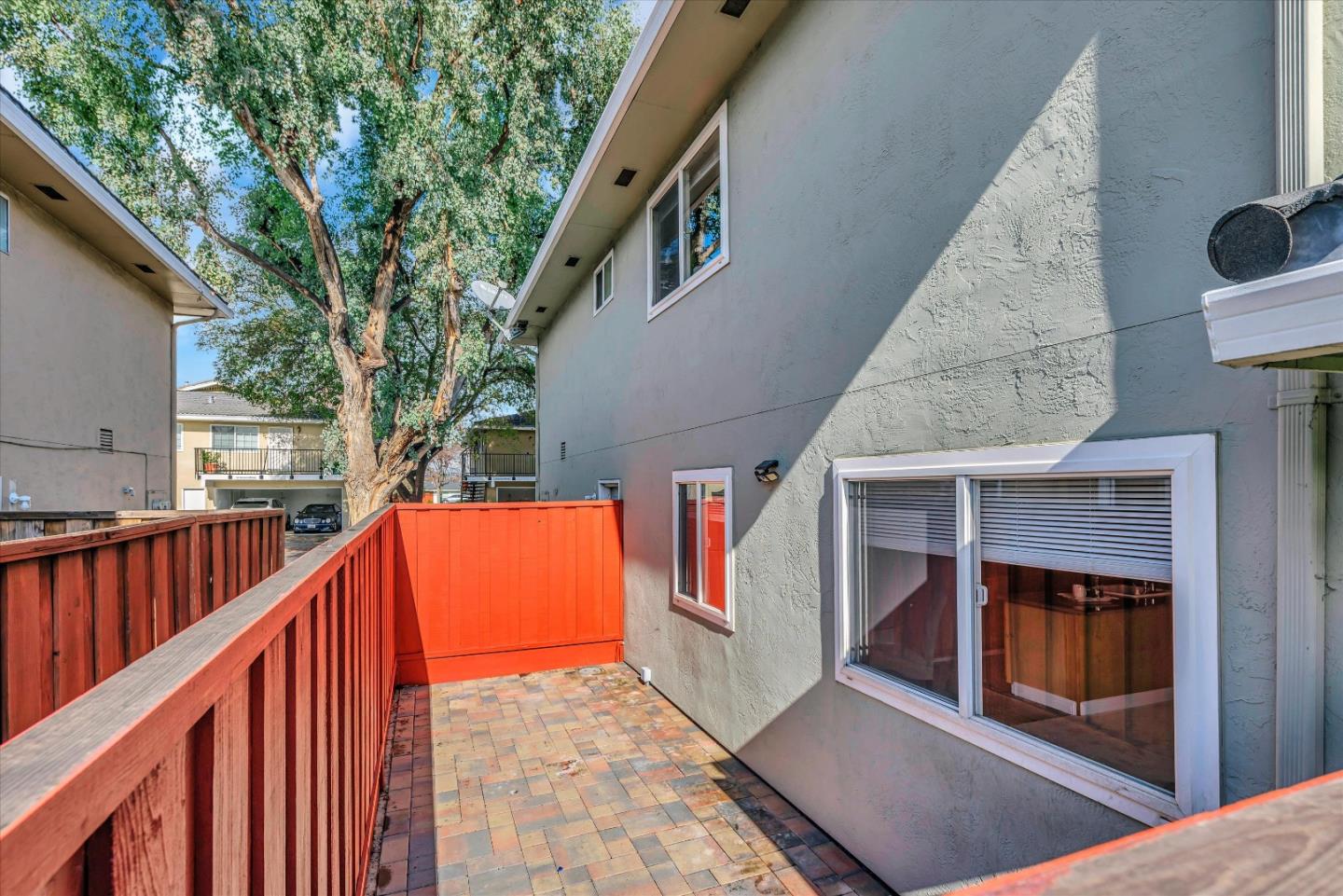 775 Delaware Avenue Unit: 3