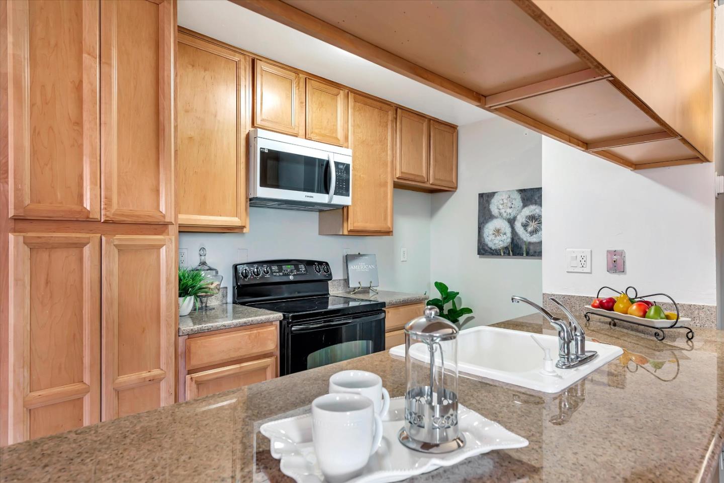 775 Delaware Avenue Unit: 3