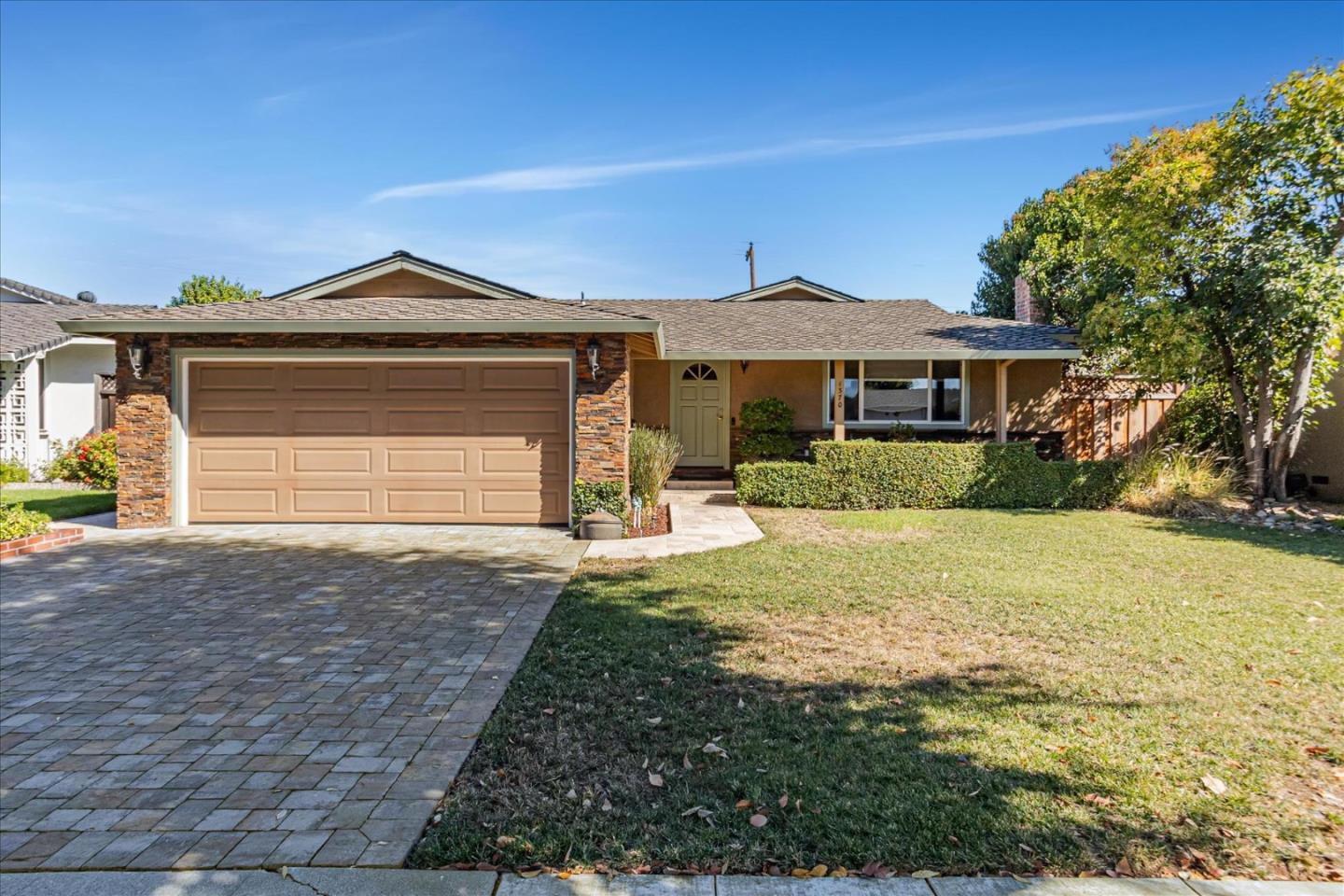 1370 Annapolis WAY