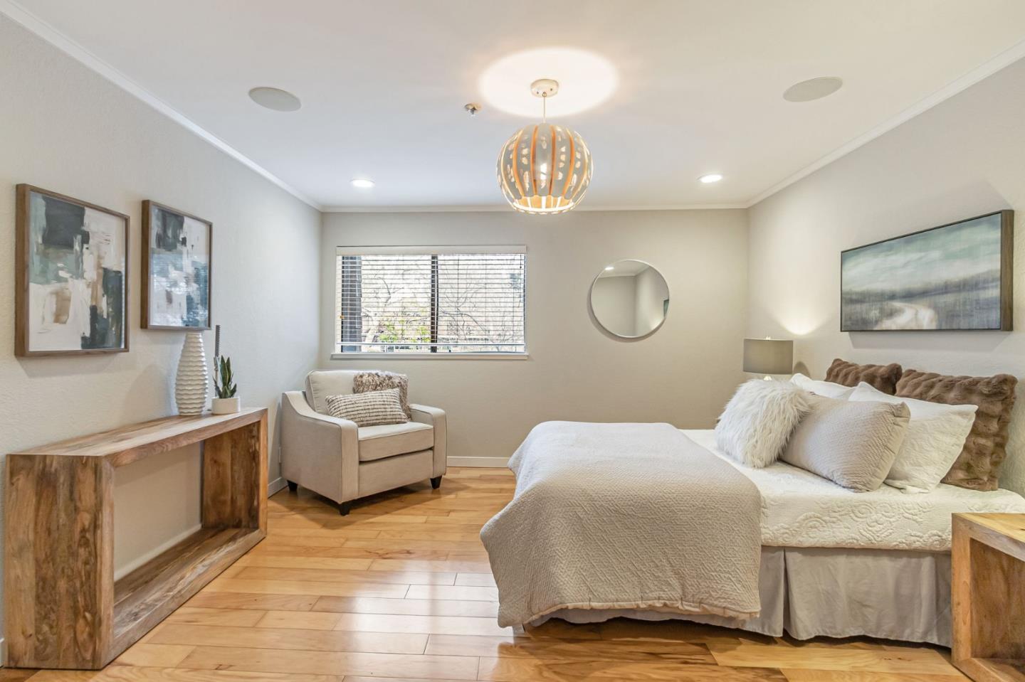 1106 La Terrace CIR