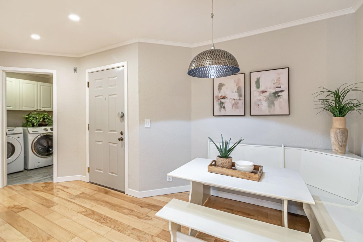 1106 La Terrace CIR