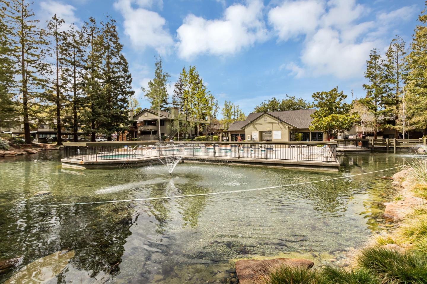 1106 La Terrace CIR