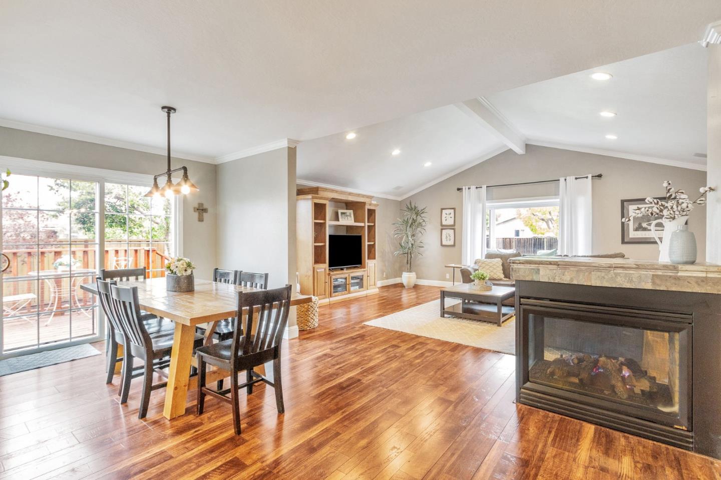 5499 Mary Jo WAY