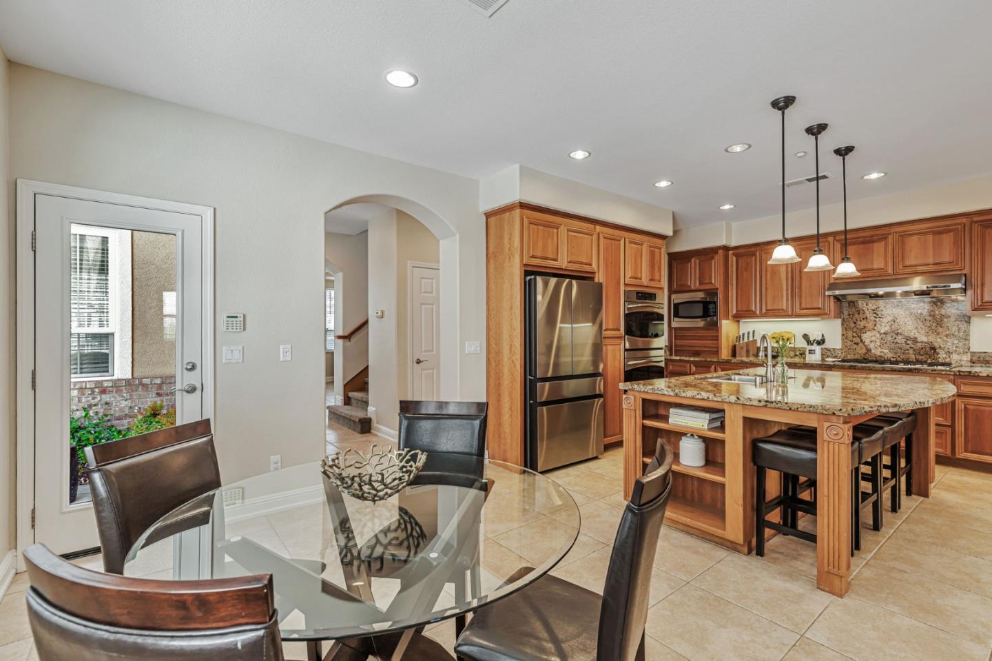 5812 Cajon WAY