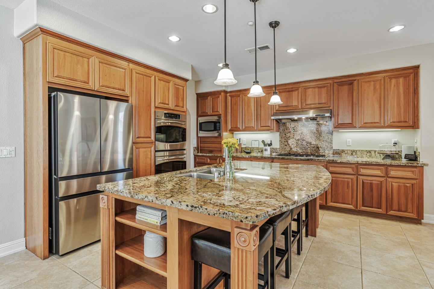 5812 Cajon WAY
