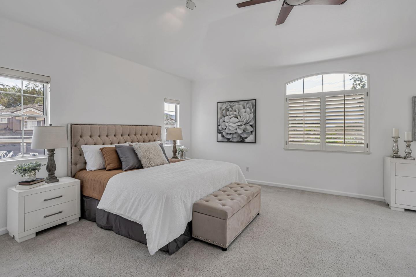 6565 Stonehill Drive