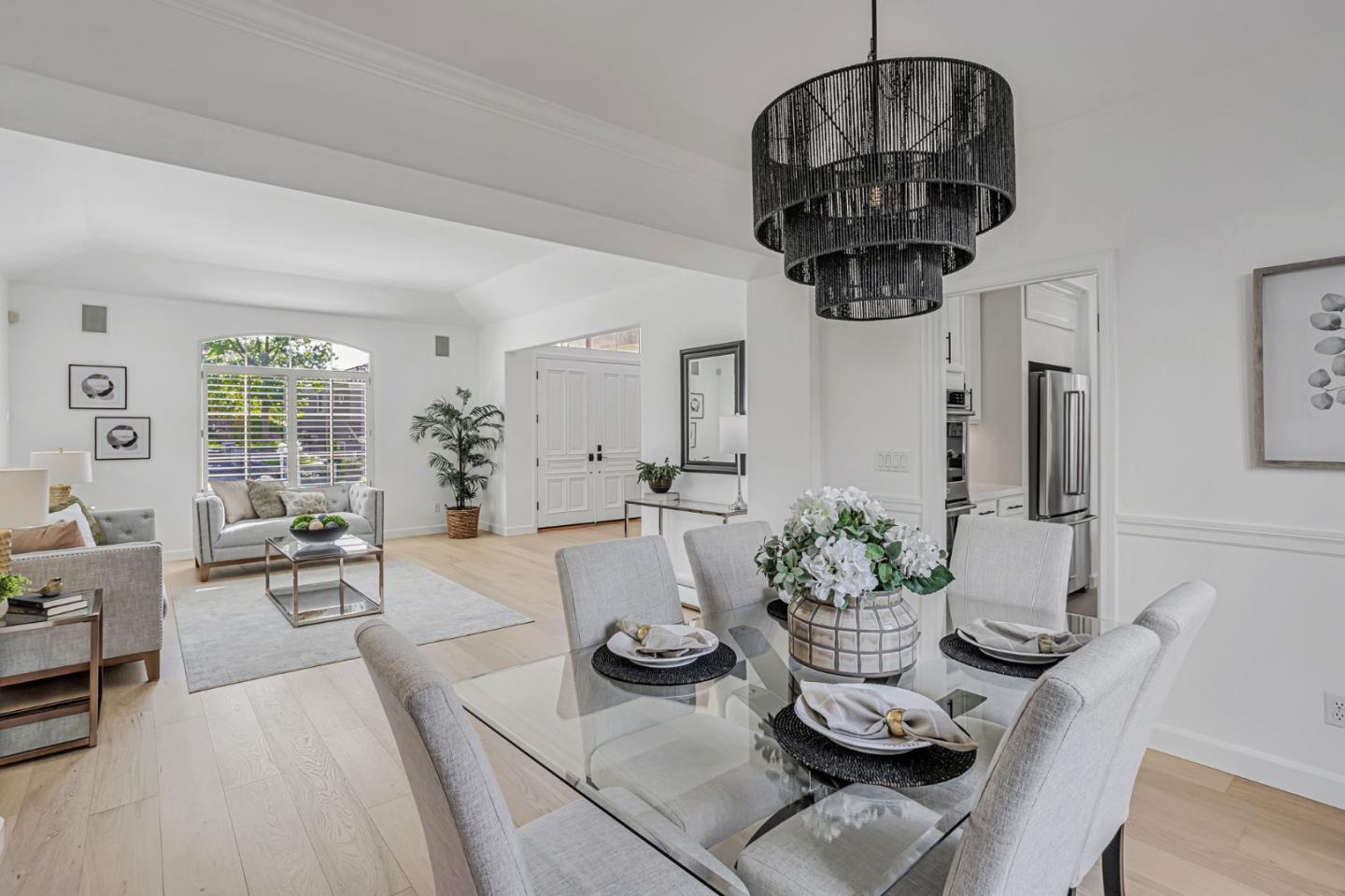 6565 Stonehill Drive