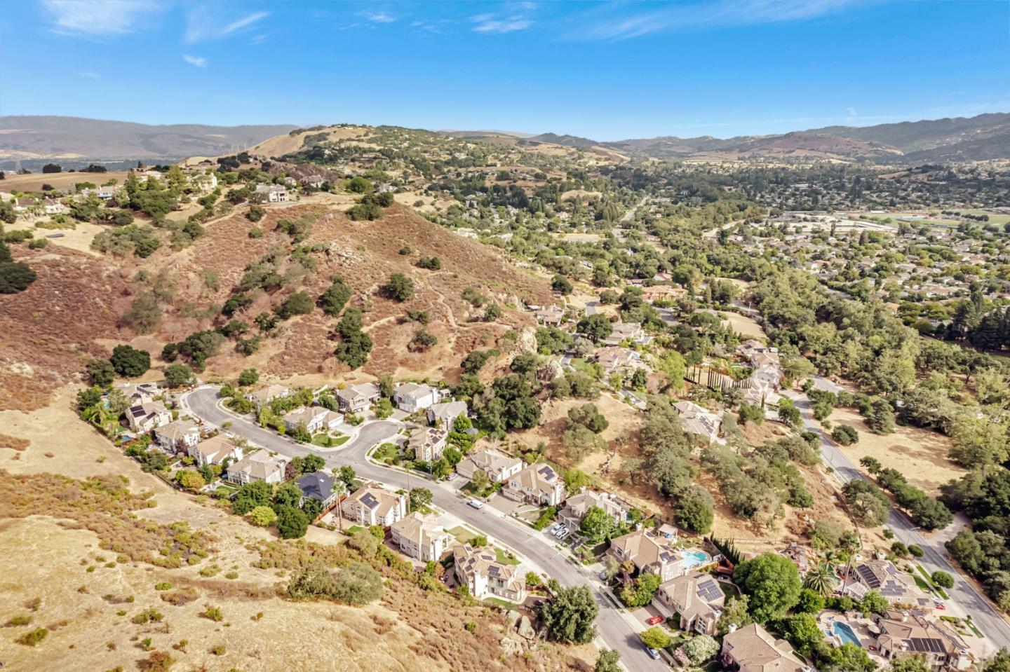 6565 Stonehill Drive