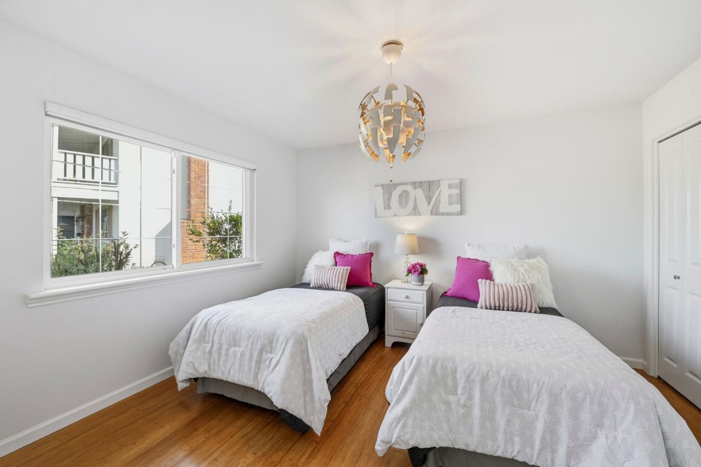 2784 Doverton Square