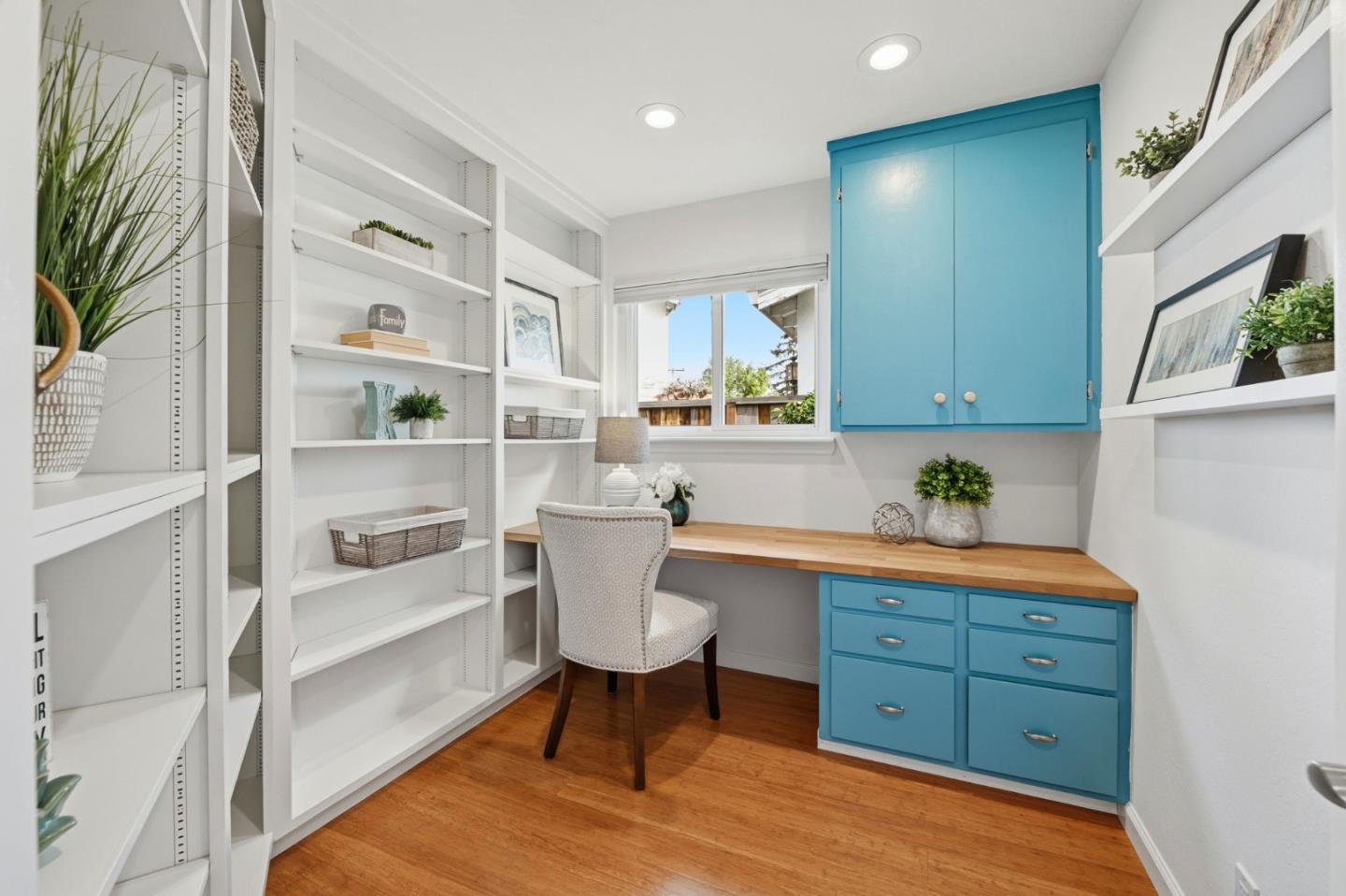 2784 Doverton Square